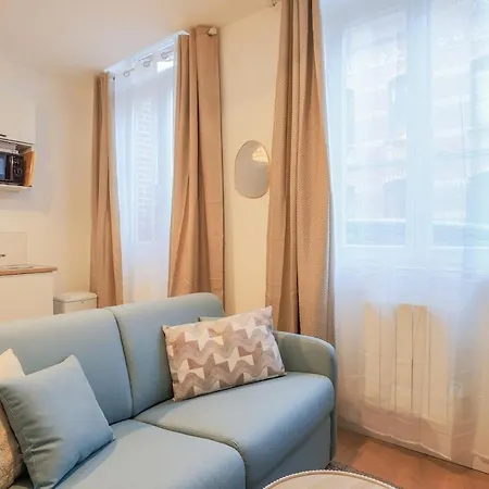 Bright & Modern Pied-a-terre - High-speed Wi-fi Apartment *