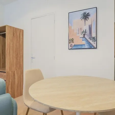 Bright & Modern Pied-a-terre - High-speed Wi-fi Amiens